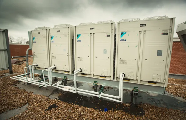 سیستم VRF چیست و چگونه کار می کند؟