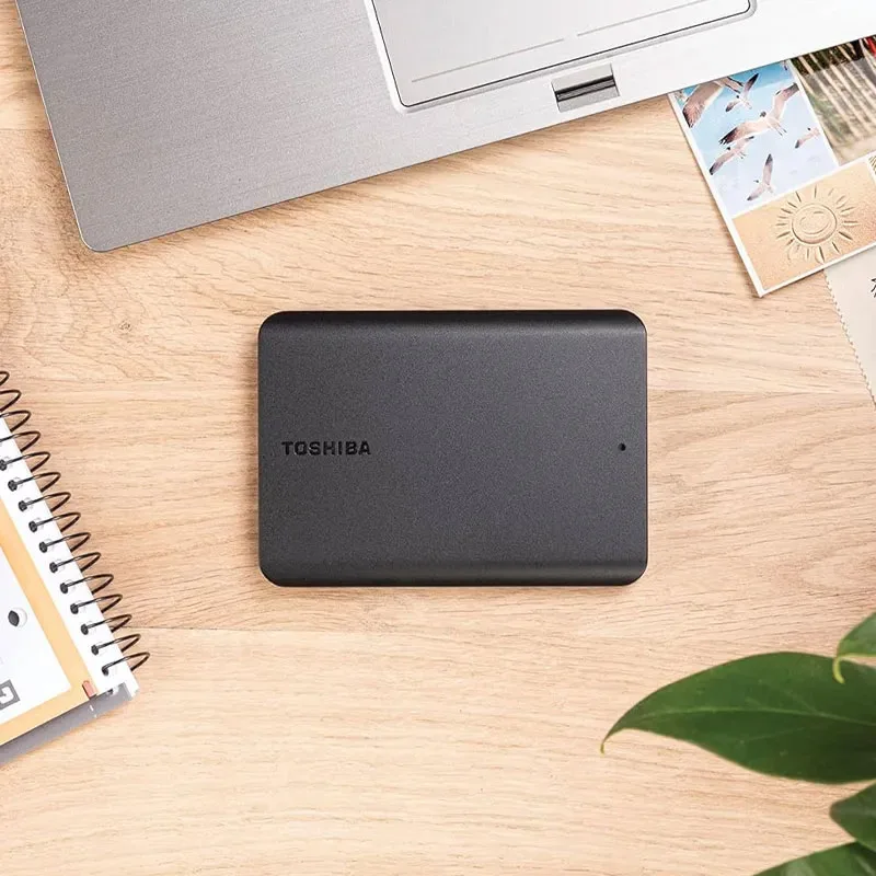 هارد اکسترنال توشیبا مدل Canvio Basics ظرفیت 4 ترابایت دارای رابط USB Type-A