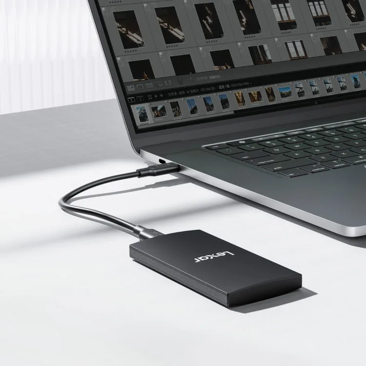 اس اس دی اکسترنال لکسار مدل SL300 ظرفیت 1 ترابایت رابط USB 3.2 Gen2