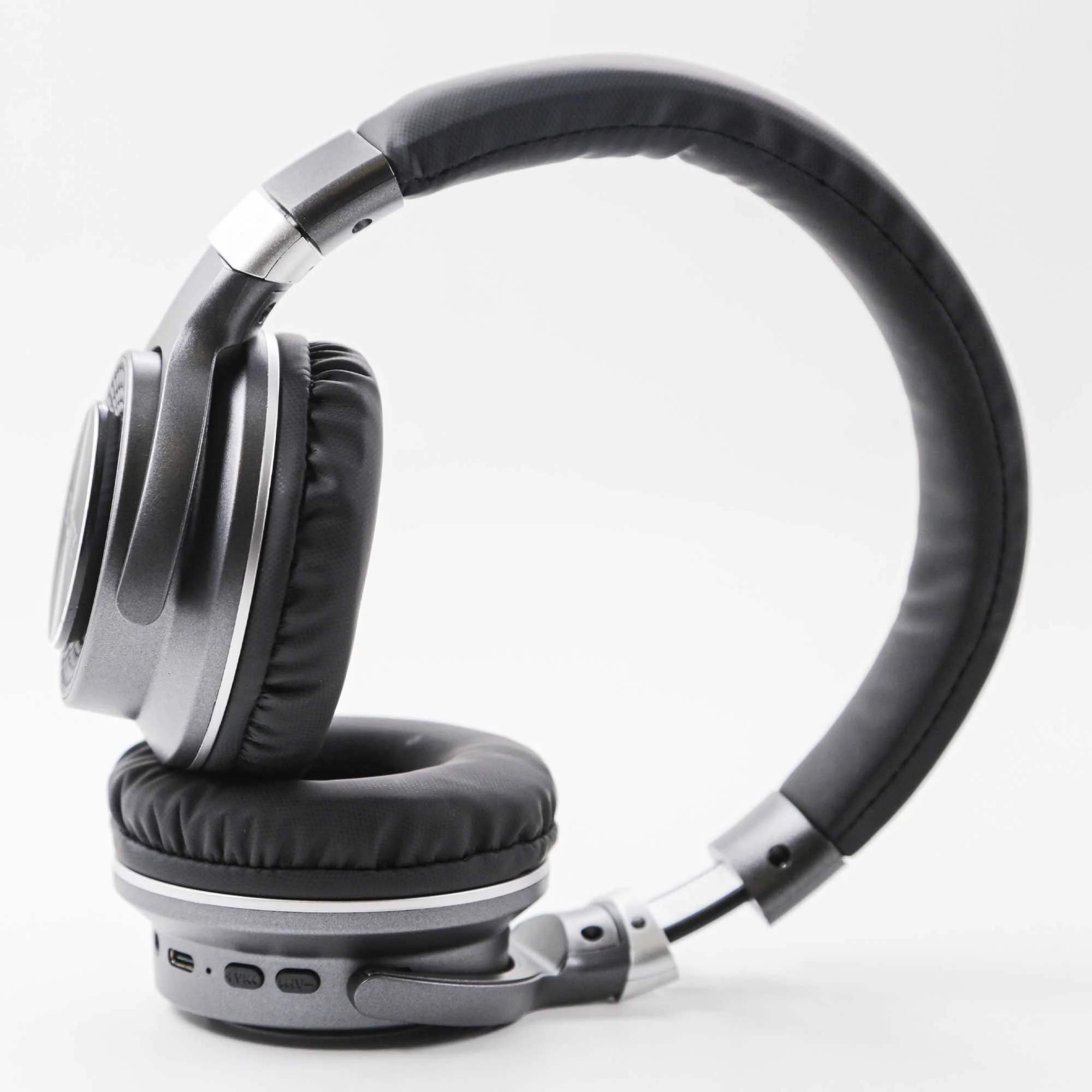 هدفون بلوتوثی مدل WH7600