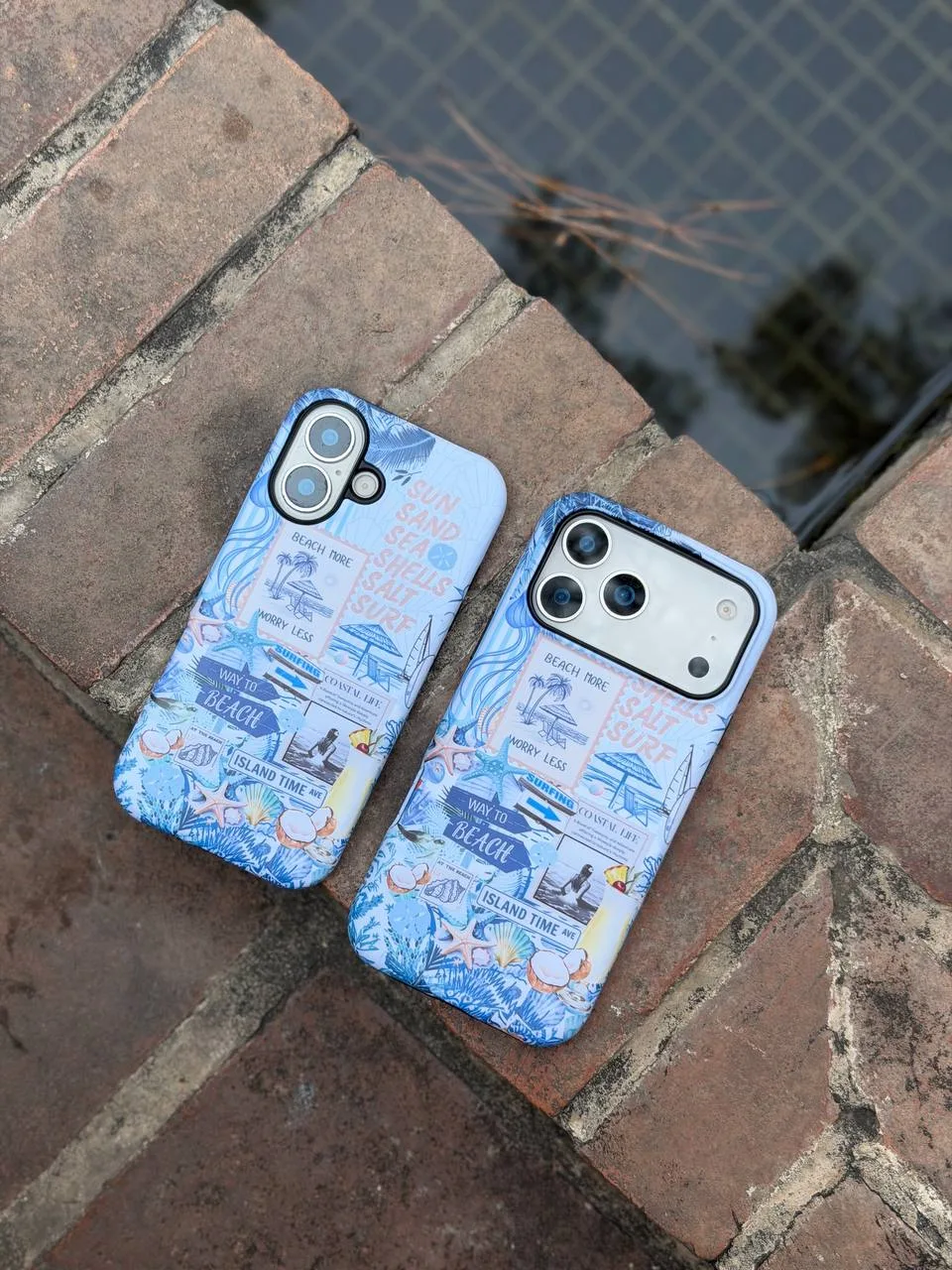 کاور طرح هاوایی blue برای اپل iPhone 17 pro max