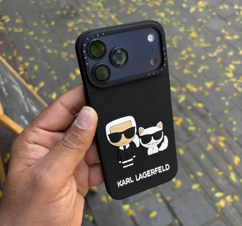 کاور طرح کارل برجسته اپل iPhone 17 / iPhone 17 Pro / iPhone 17 Pro Max