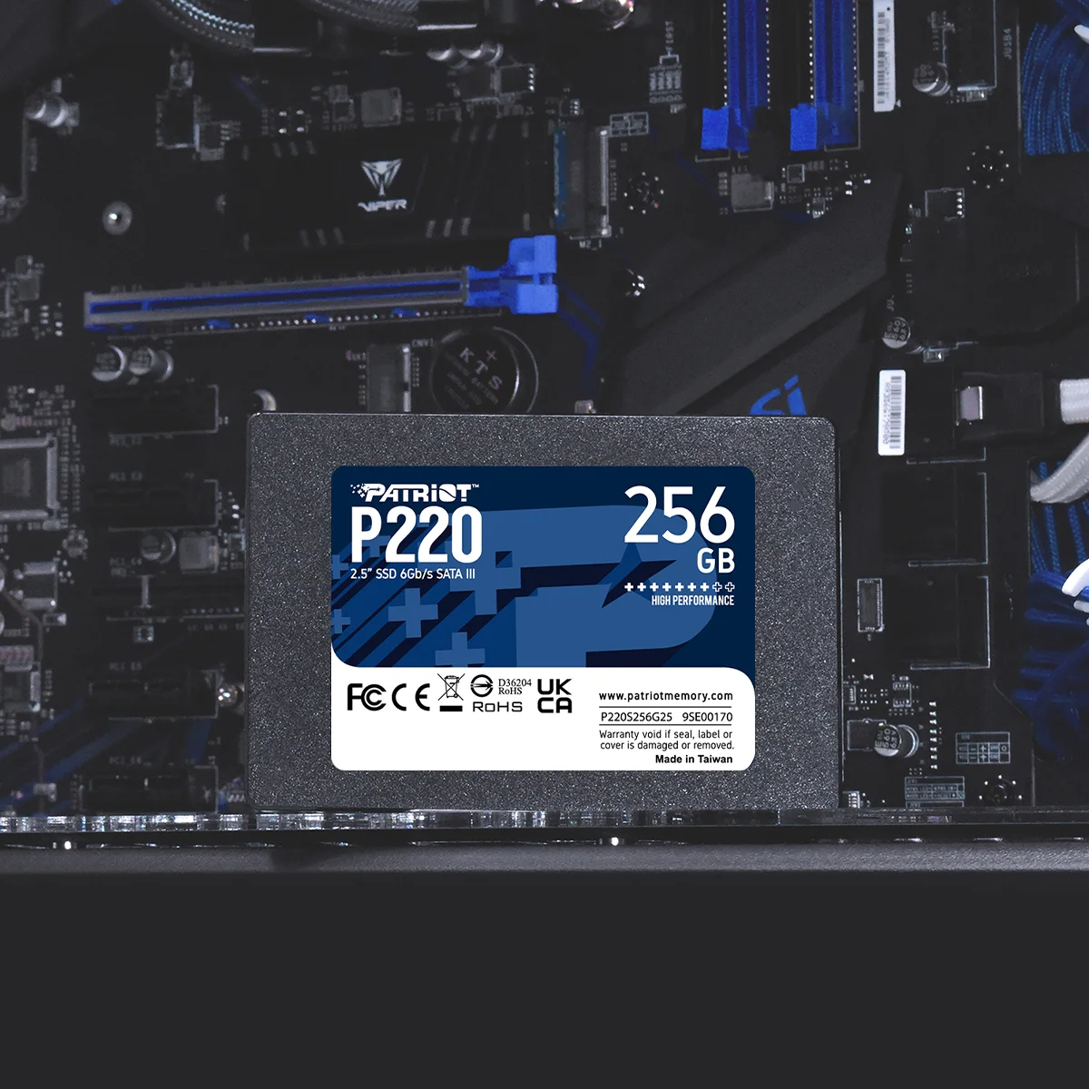 اس اس دی اینترنال patriot مدل P220 ظرفیت 256 گیگابایت