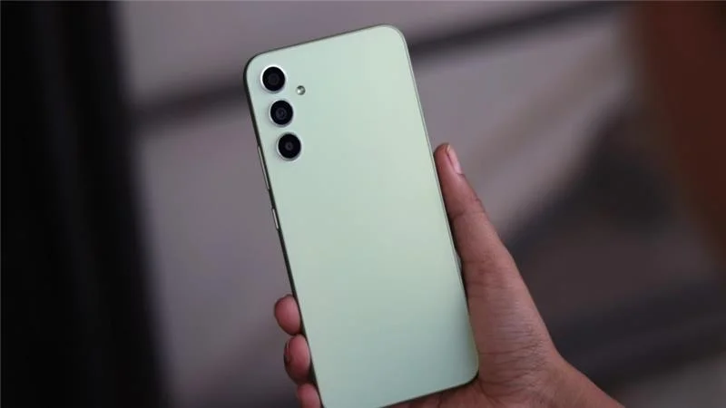 گوشی موبایل سامسونگ مدل Galaxy A35 5G رم 8 گیگابایت و ظرفیت 256 گیگابایت دو سیمکارت ویتنام
