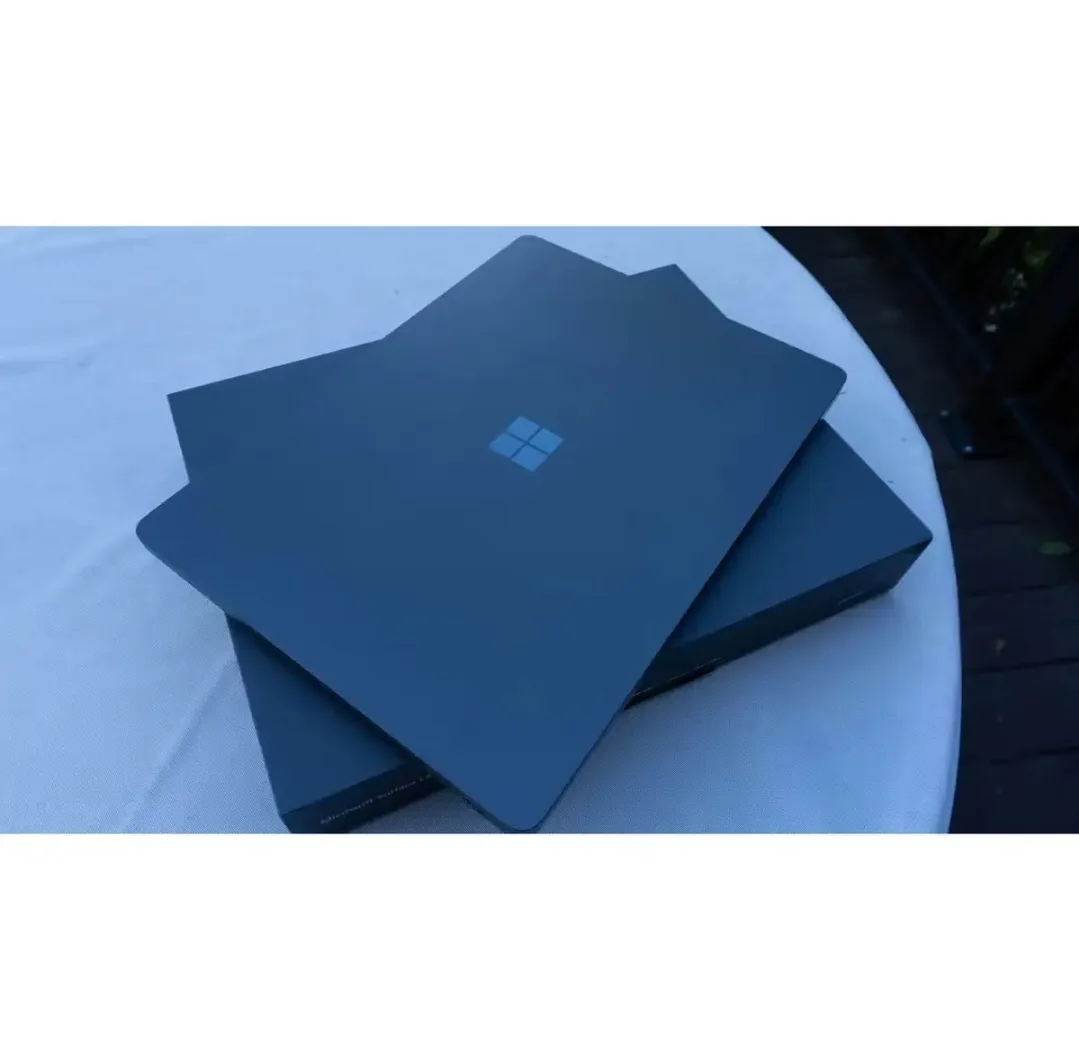 لپ تاپ ۱۵ اینچی مایکروسافت مدل Surface Laptop 7