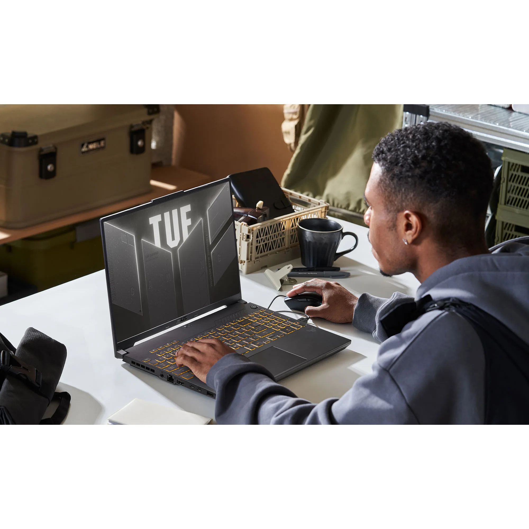 لپ تاپ 15.6 اینچی ایسوس مدل TUF Gaming F15 FX507VV-LP156W-i7 13620H-16GB DDR5 4800MHz-1TB SSD-RTX4060 8GB-FHD 144Hz-W
