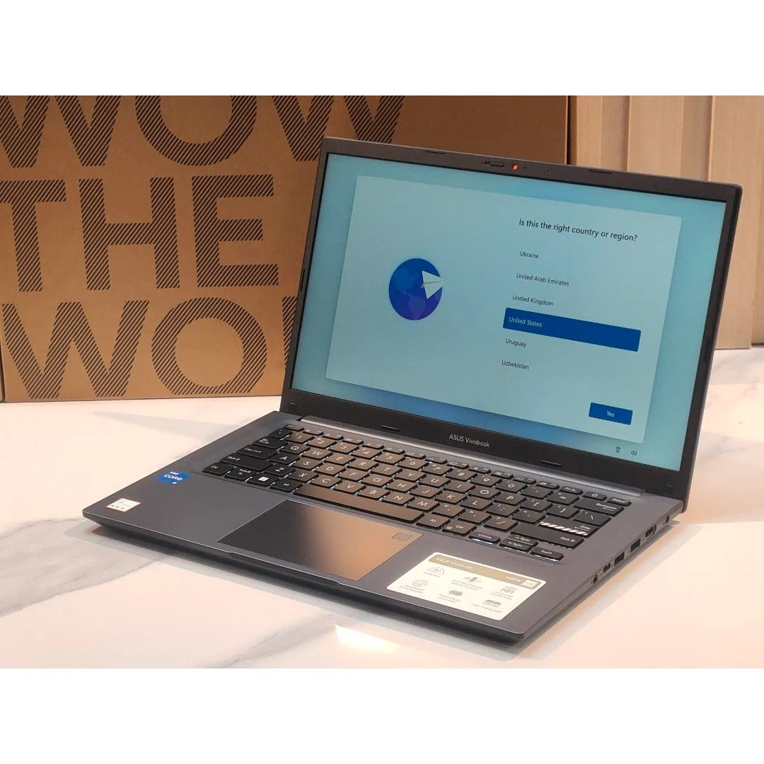 لپ‌تاپ ایسوس مدل Vivobook 15 X1504VA-NJ816 با پردازنده Core i3-1315U، رم DDR4 8GB با فرکانس 3200MHz، حافظه SSD با ظرفیت 512GB، نمایشگر 15.6 اینچ TFT با وضوح Full HD، کاستوم شده