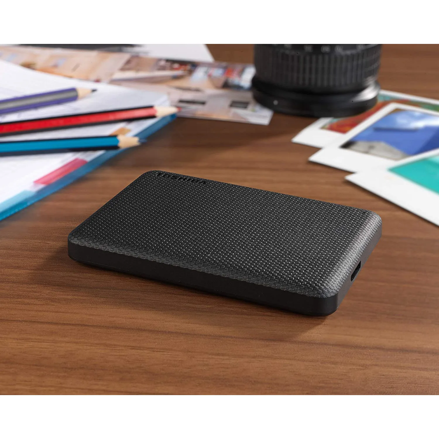 هارد اکسترنال توشیبا مدل Canvio Advance ظرفیت 4 ترابایت دارای رابط USB Type-A