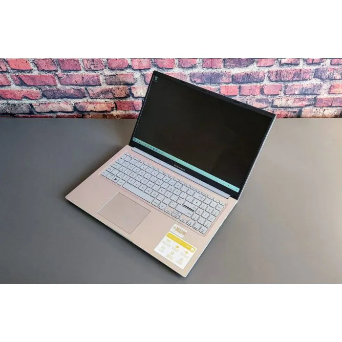 لپ‌تاپ ایسوس مدل Vivobook 15 A1502VA-BQ531 با پردازنده Core i5-13420H، رم DDR4 16GB با فرکانس 3200MHz، حافظه SSD با ظرفیت 512GB، نمایشگر 15.6 اینچ TN با وضوح Full HD، کاستوم شده