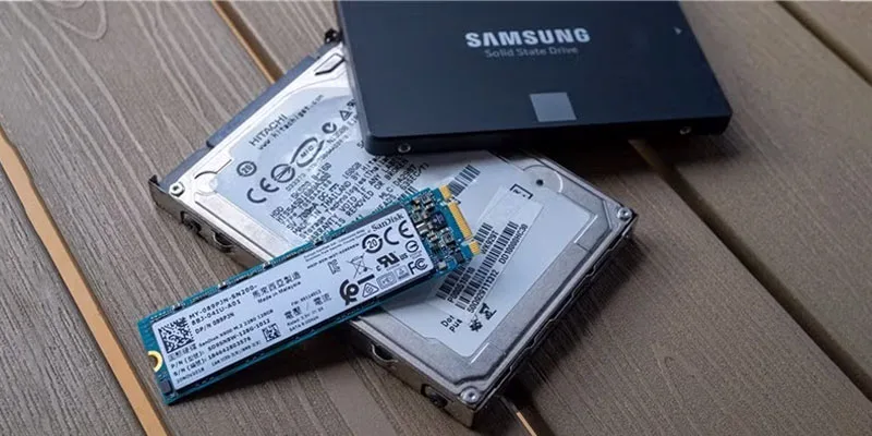 بررسی تفاوت SSD و HDD